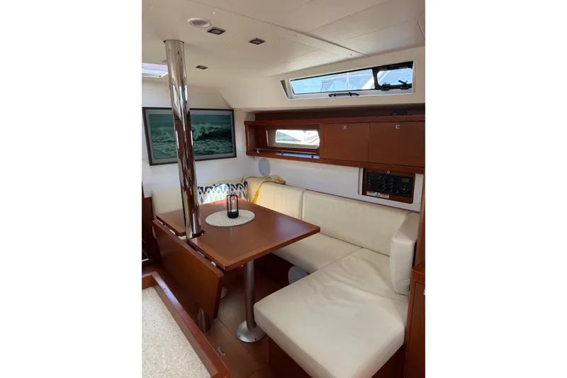 Slide: The Image of Beneteau Oceanis 41 2013 - 66