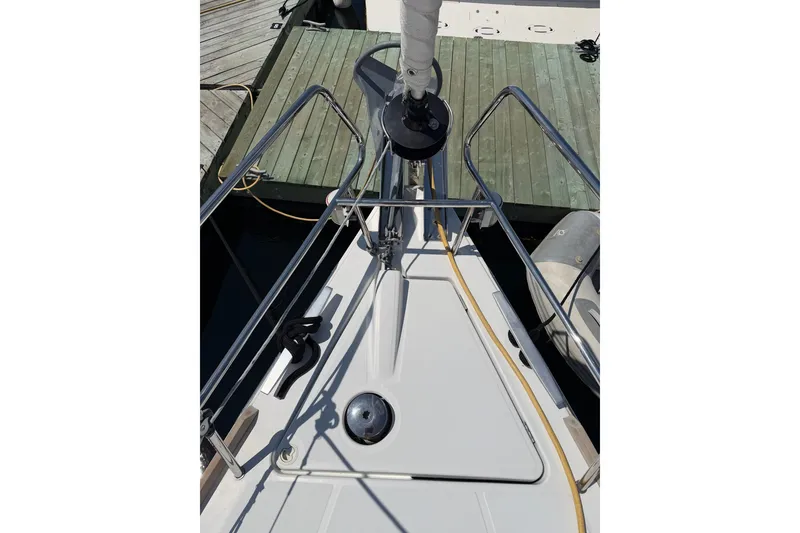 Slide: The Image of Beneteau Oceanis 41 2013 - 6