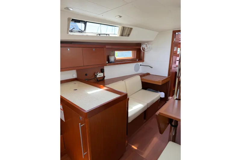 Slide: The Image of Beneteau Oceanis 41 2013 - 65