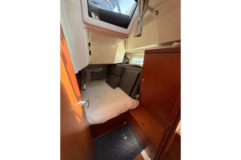 Slide: The Image of Beneteau Oceanis 41 2013 - 76