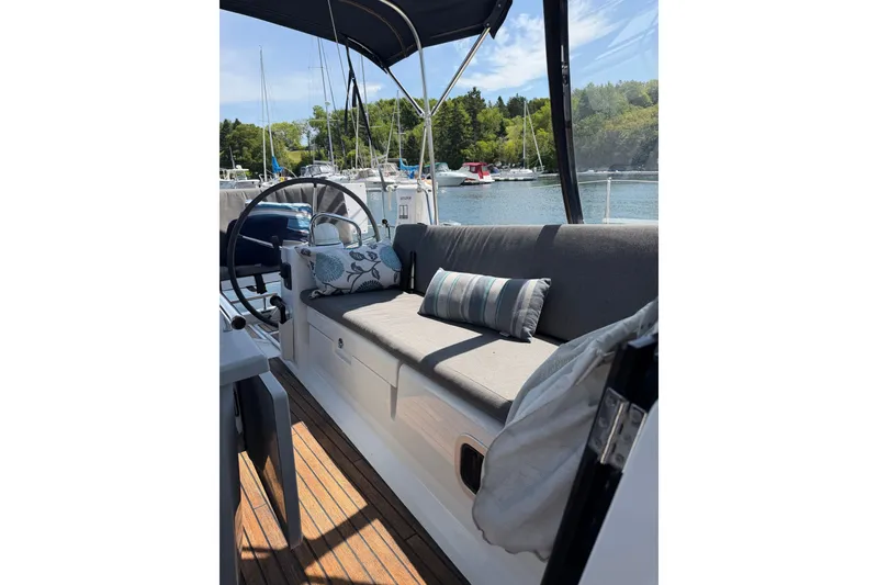 Slide: The Image of Beneteau Oceanis 41 2013 - 46