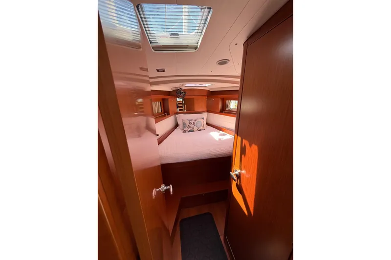 Slide: The Image of Beneteau Oceanis 41 2013 - 99