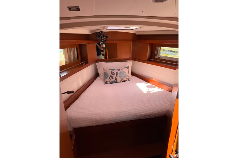 Slide: The Image of Beneteau Oceanis 41 2013 - 52
