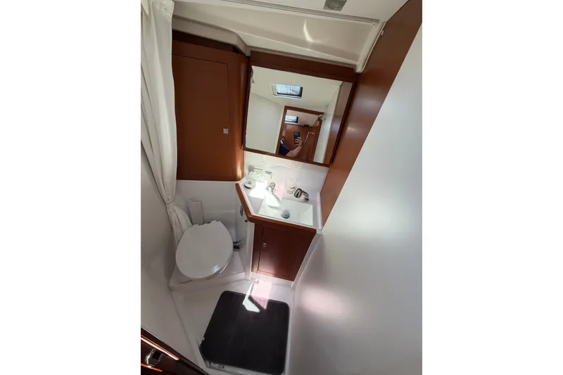 Slide: The Image of Beneteau Oceanis 41 2013 - 58