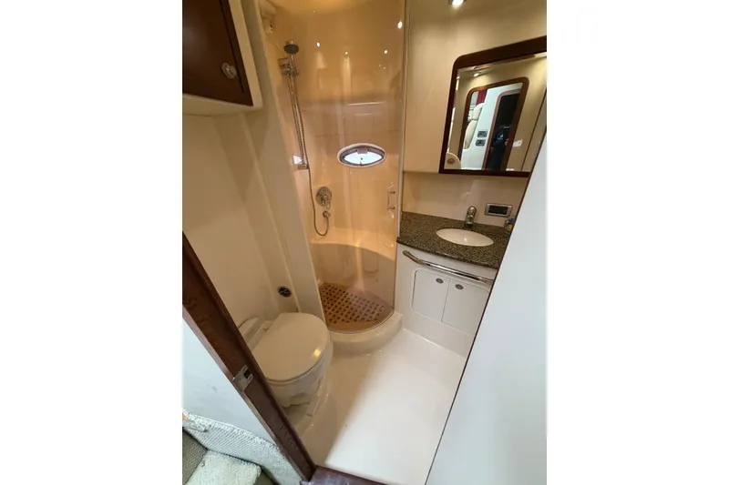 Slide: The Image of Sea Ray 480 Motor Yacht 2004 - 44