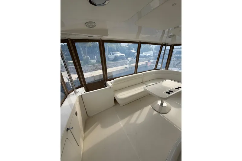 Slide: The Image of Sea Ray 480 Motor Yacht 2004 - 13