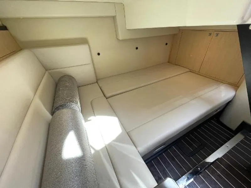 Slide: The Image of MONTEREY 335 Sport Yacht 2016 - 23