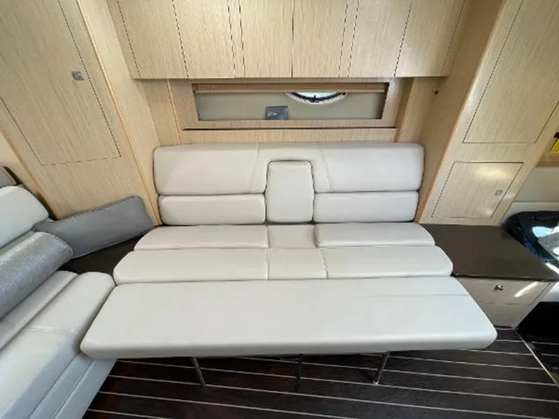Slide: The Image of MONTEREY 335 Sport Yacht 2016 - 19