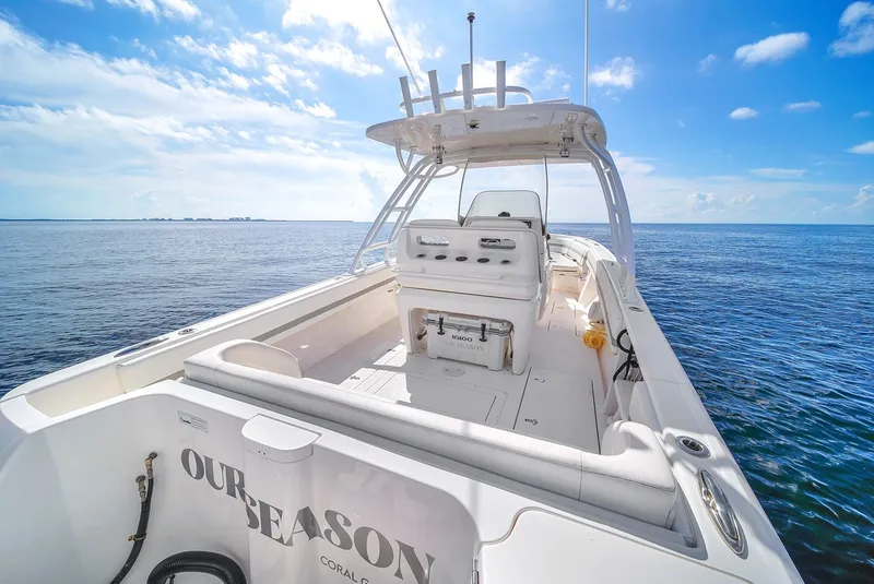 Slide: The Image of INTREPID 327 Center Console 2014 - 25