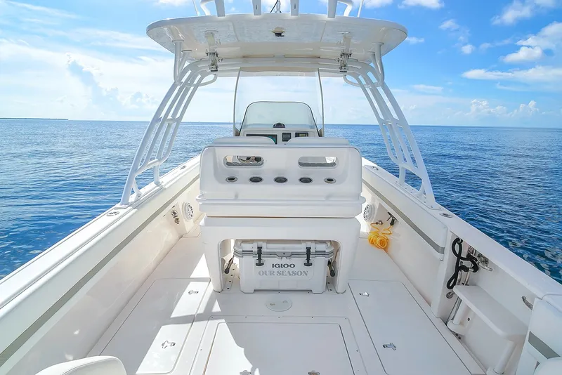 Slide: The Image of INTREPID 327 Center Console 2014 - 30