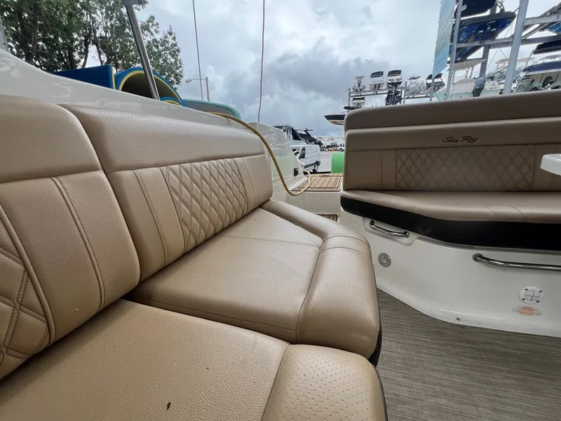 Slide: The Image of SEA RAY 280 SLX 2020 - 11