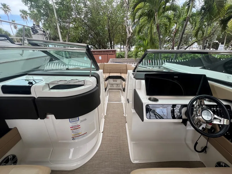 Slide: The Image of SEA RAY 280 SLX 2020 - 28