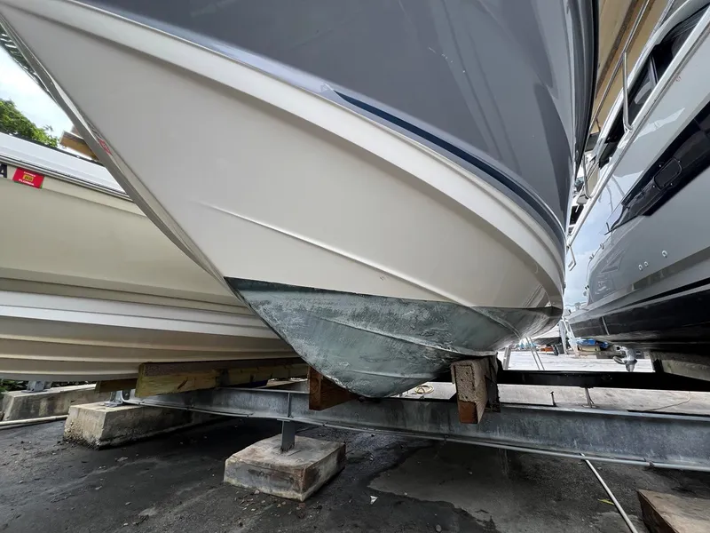 Slide: The Image of SEA RAY 280 SLX 2020 - 50