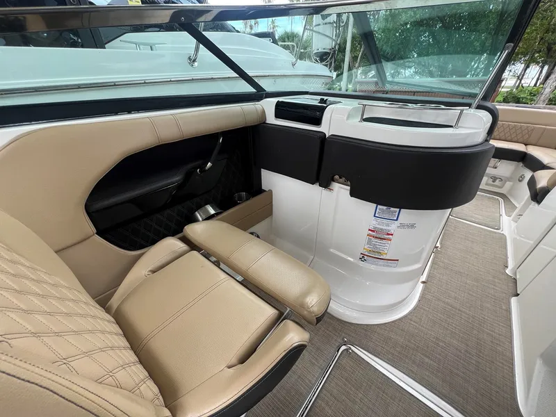 Slide: The Image of SEA RAY 280 SLX 2020 - 29