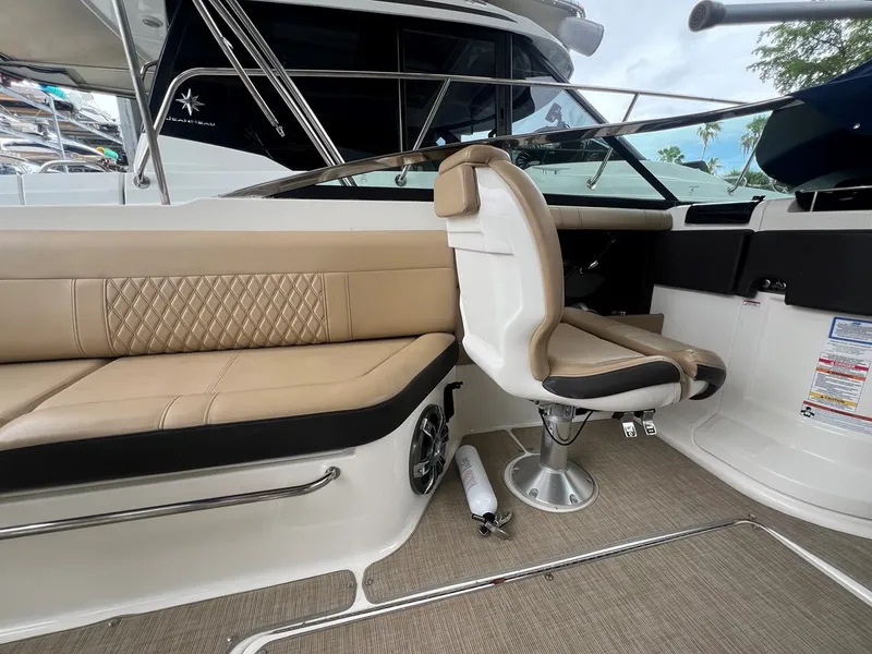 Slide: The Image of SEA RAY 280 SLX 2020 - 7