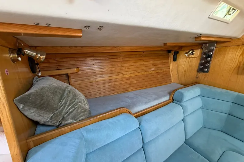 Slide: The Image of J Boats J/44 1991 - 99