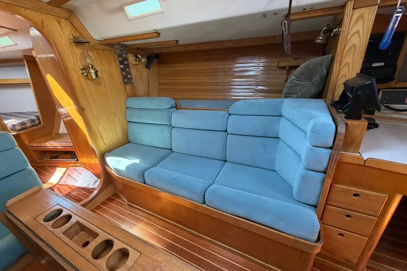 Slide: The Image of J Boats J/44 1991 - 100