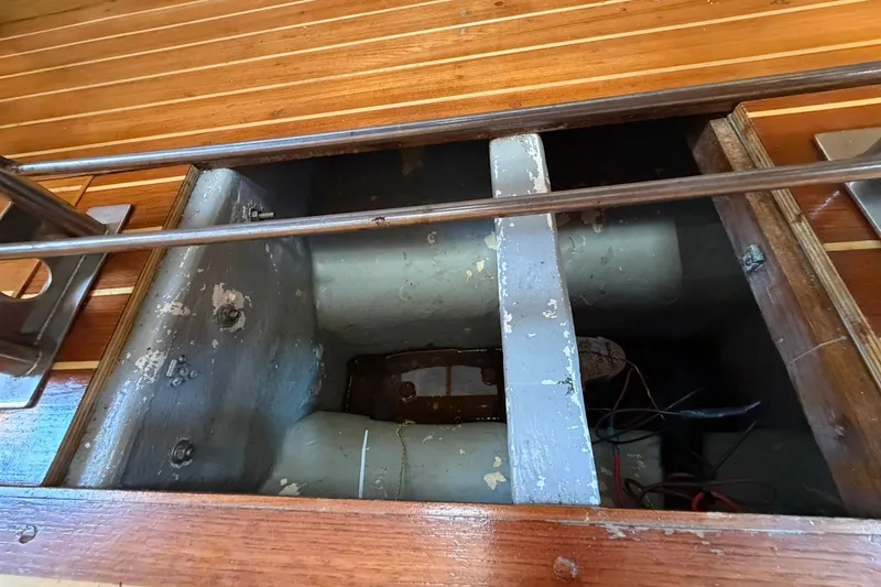 Slide: The Image of J Boats J/44 1991 - 118