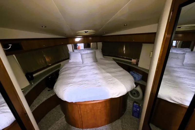 Slide: The Image of Carver Yachts 396 Aft Cabin Motor Yacht 2001 - 9