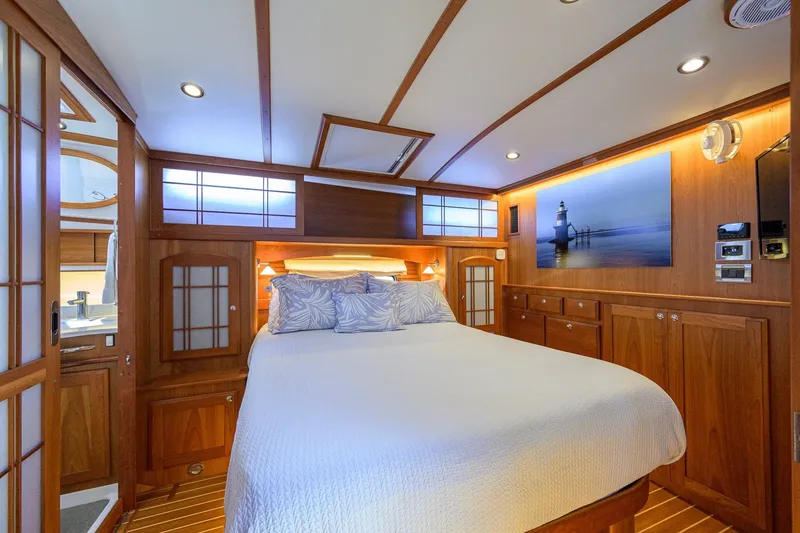 Slide: The Image of Sabre 48 Salon Express 2019 - 24