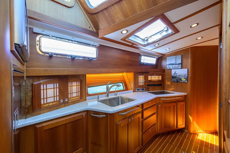 Slide: The Image of Sabre 48 Salon Express 2019 - 20