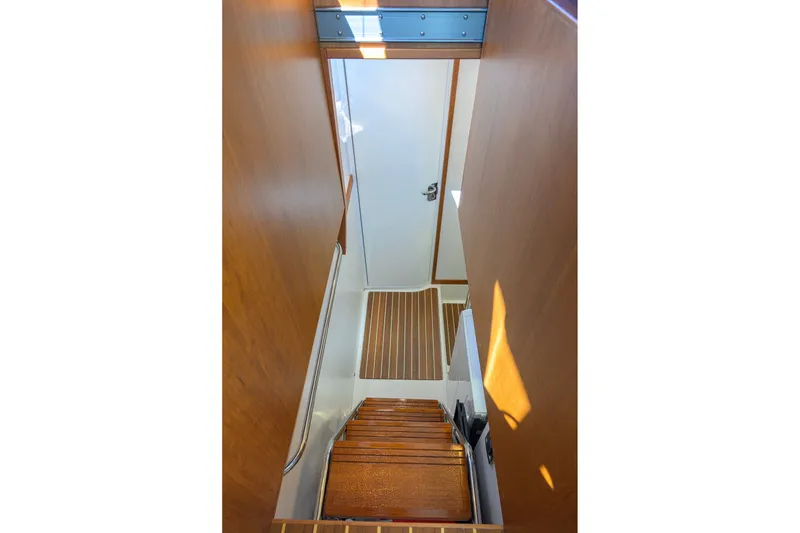 Slide: The Image of Sabre 48 Salon Express 2019 - 50