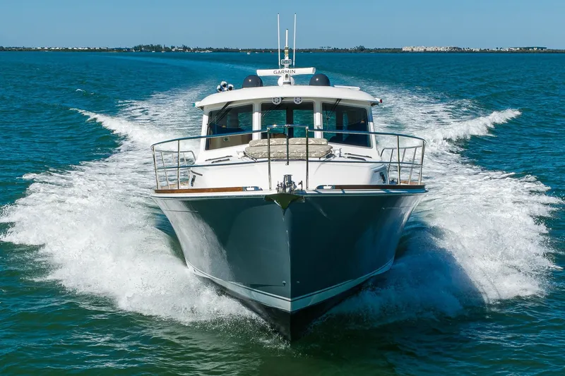 Slide: The Image of Sabre 48 Salon Express 2019 - 63