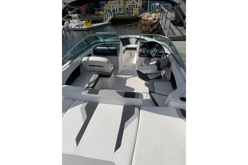Slide: The Image of Regal 21 OBX 2019 - 32