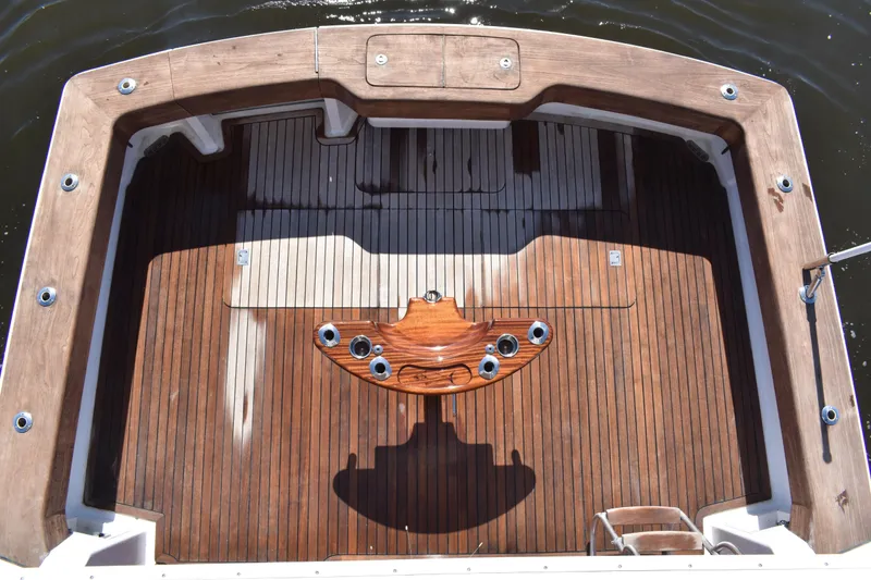 Slide: The Image of Viking 50 Convertible 1998 - 36