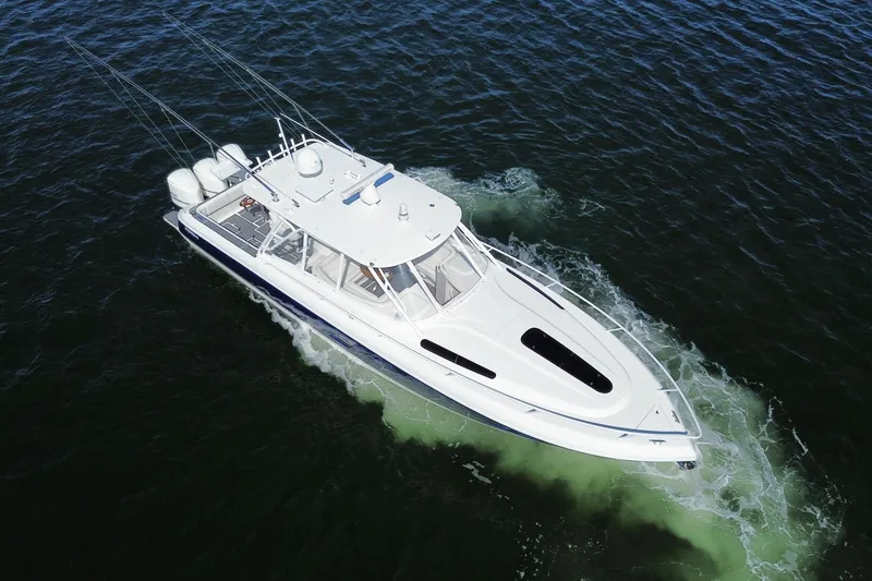 Slide: The Image of Intrepid 400 Cuddy 2014 - 6