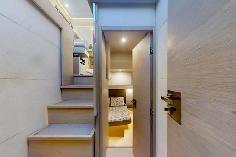 Slide: The Image of MONTE CARLO YACHTS MC5 2016 - 22