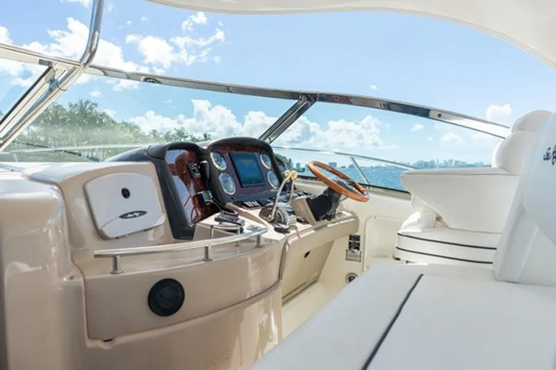 Slide: The Image of SEA RAY 420 Sundancer 2004 - 18