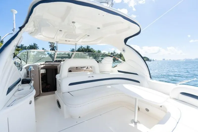Slide: The Image of SEA RAY 420 Sundancer 2004 - 15