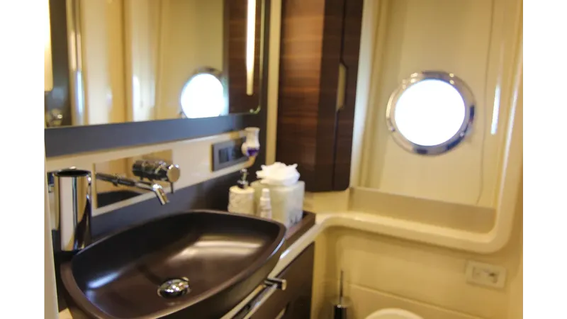 Slide: The Image of AZIMUT YACHTS 50 2016 - 66