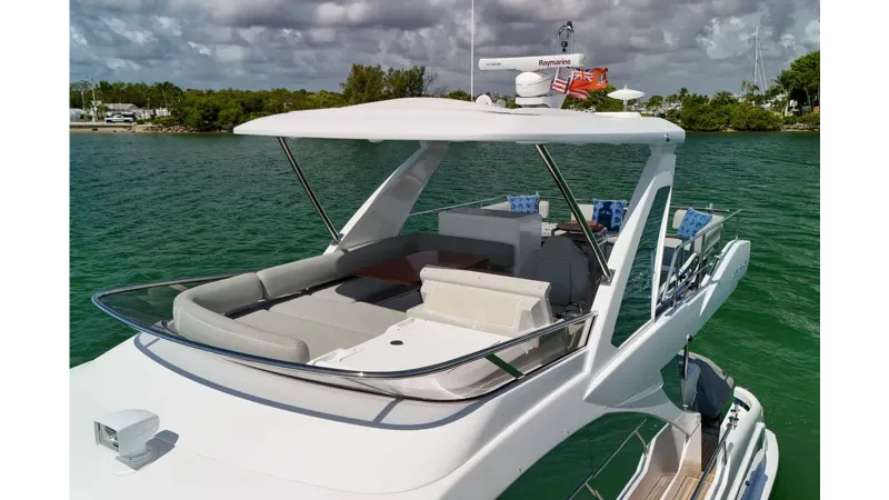 Slide: The Image of AZIMUT YACHTS 50 2016 - 25