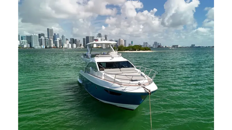 Slide: The Image of AZIMUT YACHTS 50 2016 - 12