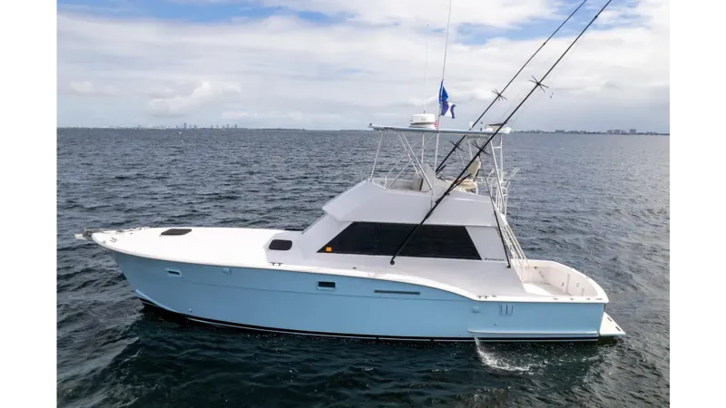 Slide: The Image of HATTERAS 42 Convertible 1978 - 5