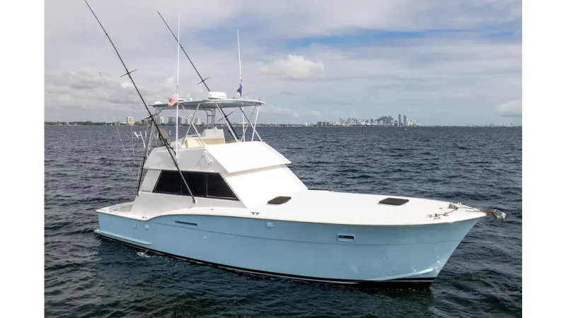 Slide: The Image of HATTERAS 42 Convertible 1978 - 1