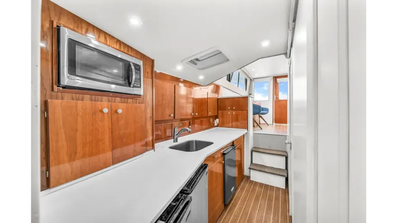 Slide: The Image of HATTERAS 42 Convertible 1978 - 29