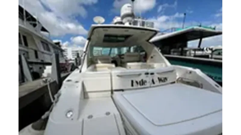 Slide: The Image of SEA RAY 450 Sundancer 2010 - 4