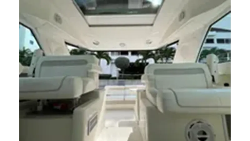 Slide: The Image of SEA RAY 450 Sundancer 2010 - 10