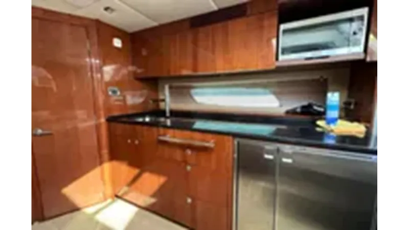 Slide: The Image of SEA RAY 450 Sundancer 2010 - 17