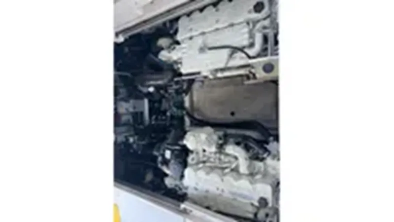 Slide: The Image of SEA RAY 450 Sundancer 2010 - 22