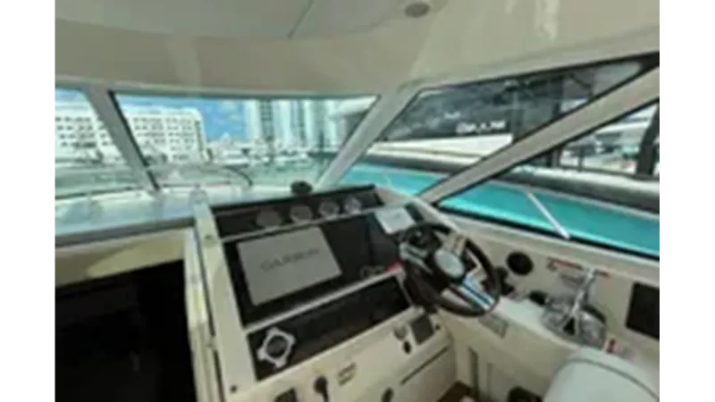 Slide: The Image of SEA RAY 450 Sundancer 2010 - 11