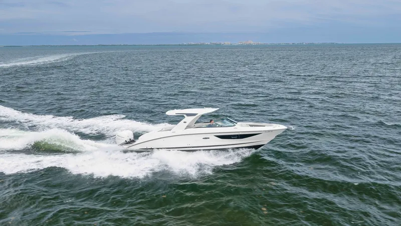 Slide: The Image of SEA RAY 2023 - 22