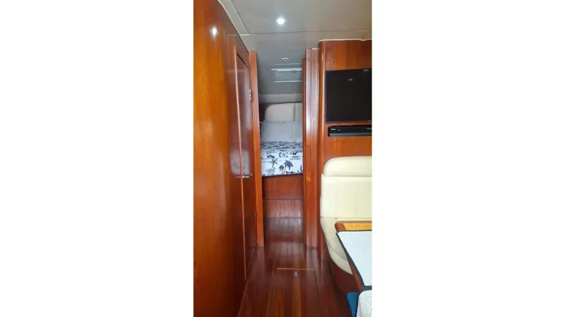 Slide: The Image of TIARA YACHTS 3800 Open 2005 - 4