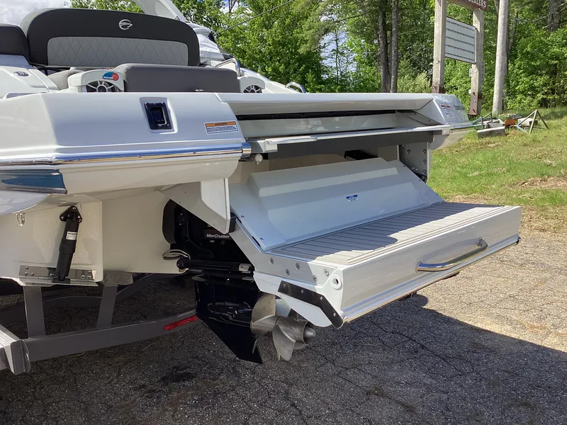Slide: The Image of Crownline Boats 278 SS 2026 - 62