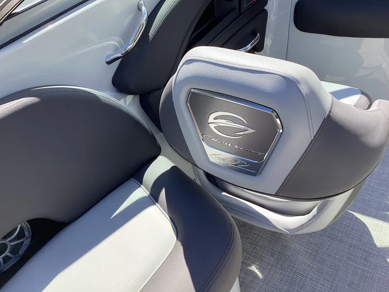 Slide: The Image of Crownline Boats 278 SS 2026 - 43