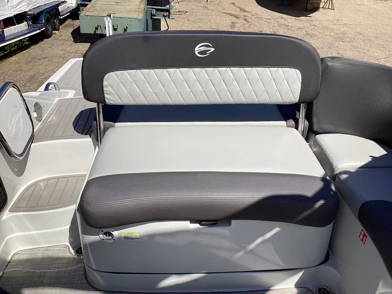 Slide: The Image of Crownline Boats 278 SS 2026 - 50