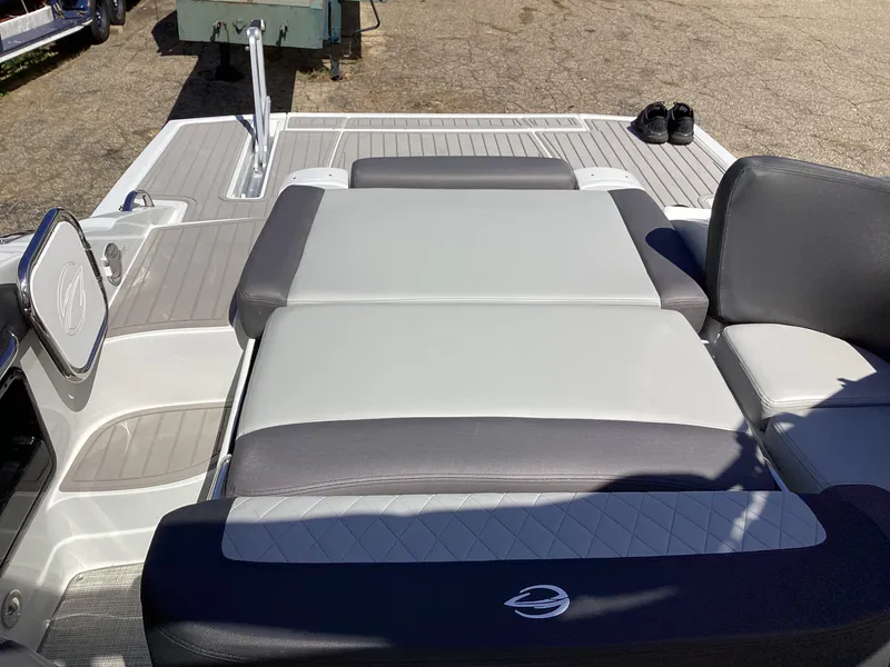 Slide: The Image of Crownline Boats 278 SS 2026 - 49
